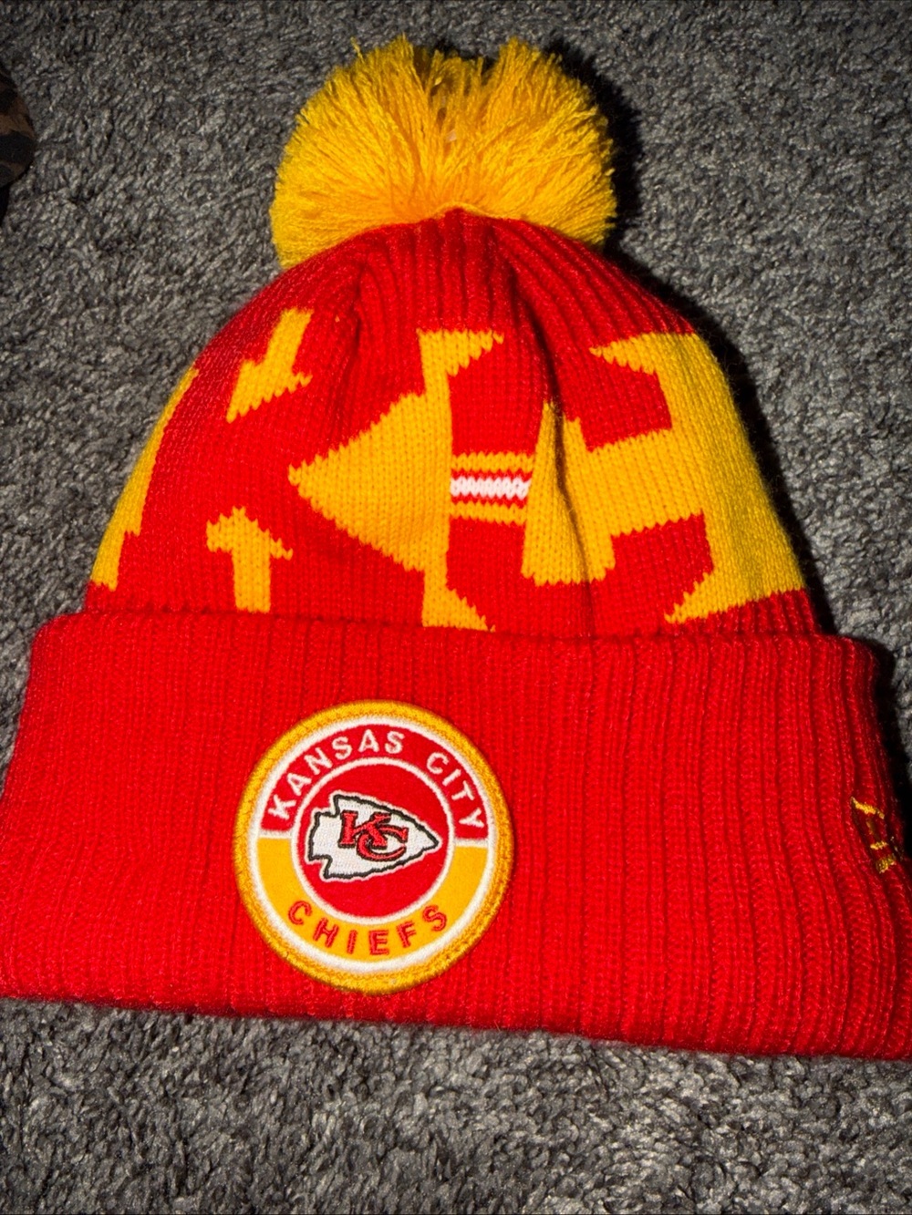 NFL Kansas City Chiefs Red and Yellow Pom Beanie